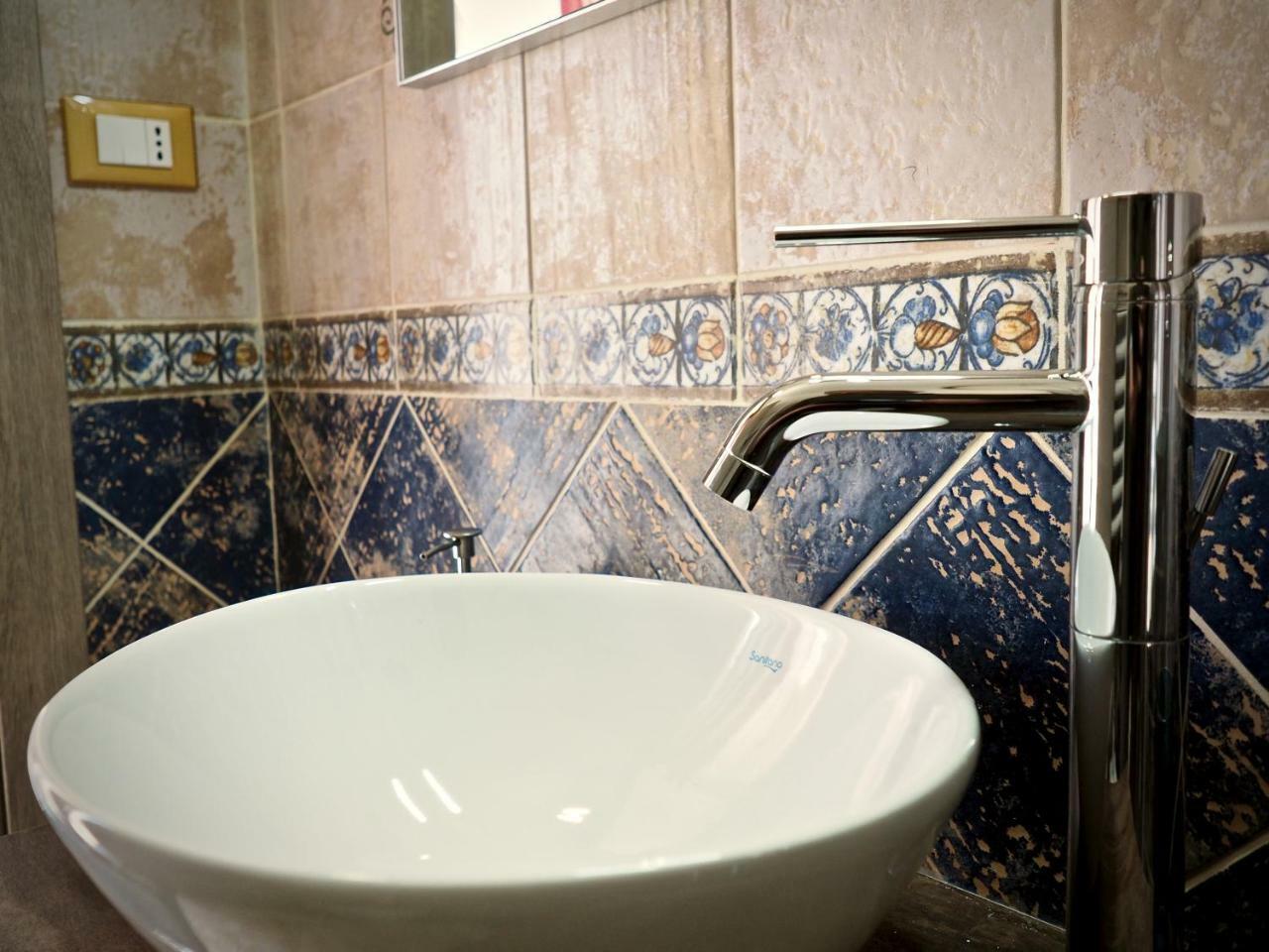 Romantic Suite Con Vista San Donato Genova Eksteriør billede